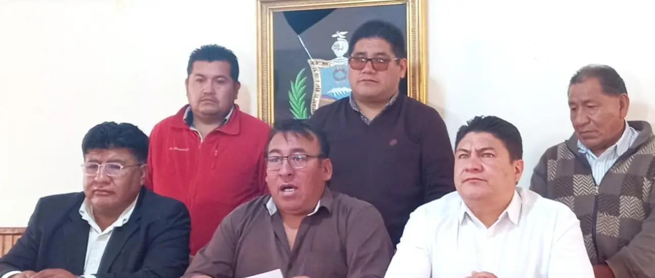 Choferes denuncian que el plan de resarcimiento tiene “complicaciones” y dan plazo de 48 horas al Gobierno para resolver las quejas