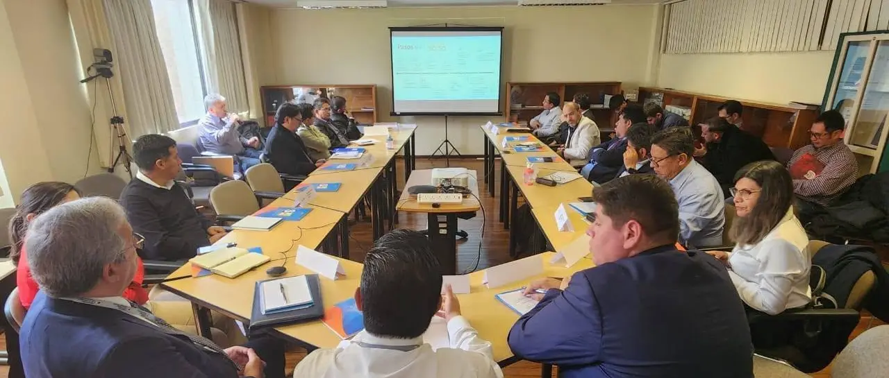 Paz se reúne este martes con los alcaldes de capitales y El Alto para tratar el 50/50 y el alza del diésel que golpea sus arcas