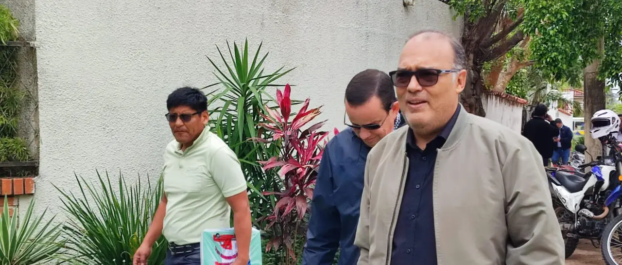 Transporte ratifica paro para el lunes tras no llegar a un acuerdo con el Gobierno: “No tenemos plata para comprar diésel”